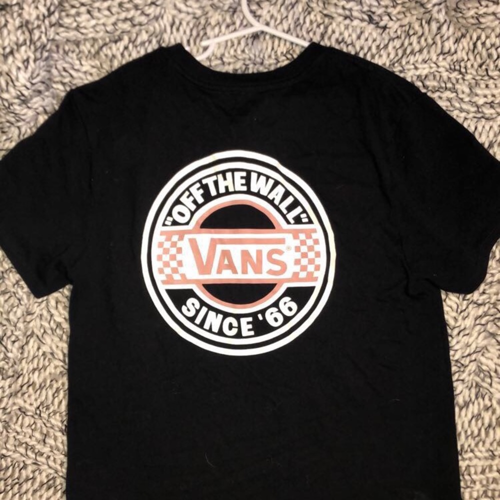 Simple vans tee shirt